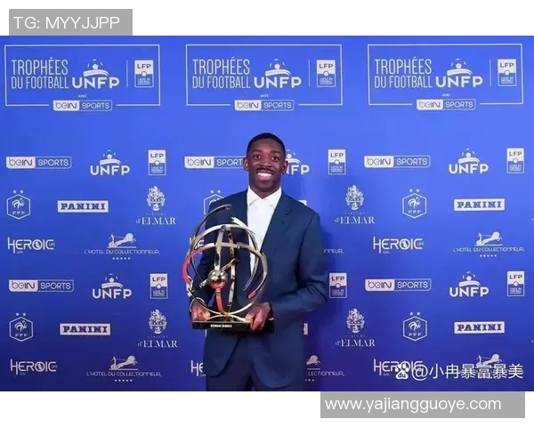 励志德甲球员吉祥发恒大挥泪告别留影努力前行